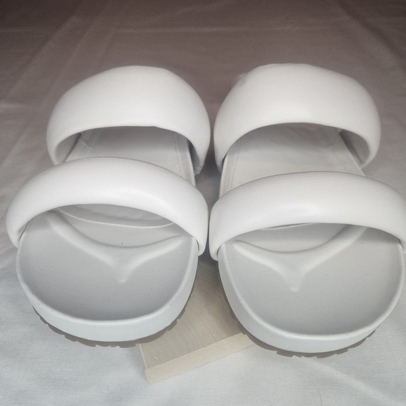 Cole Haan Mojave Double Band Slide Ivory Sz 9 NWT Retail $130 - Picture 4 of 12